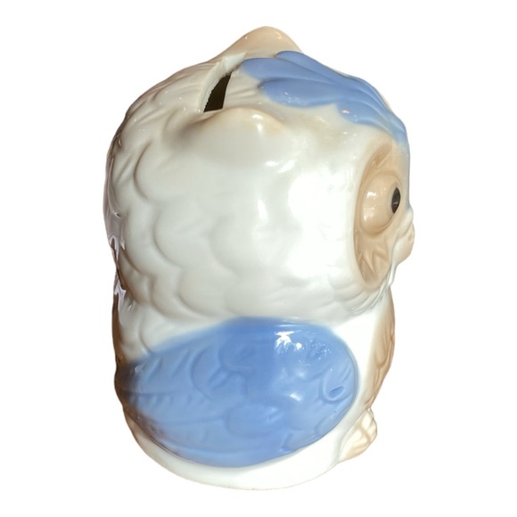 Vintage cute owl coin bank Ceramic in white with blue & tan excellent condition - Picture 6 of 7